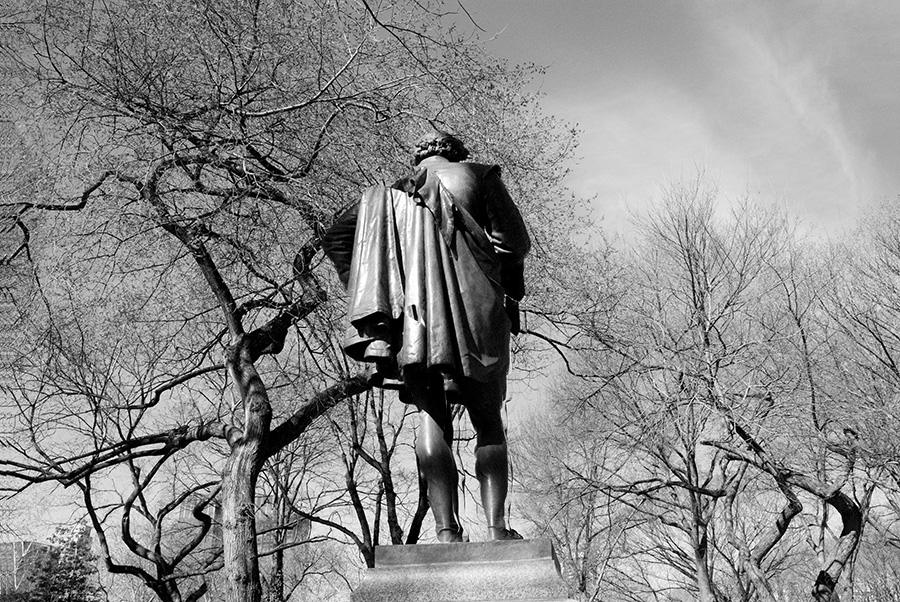 Les Jardin des Poetes, Beziers, France, 2006, C-Print, 16 x 24 inches.